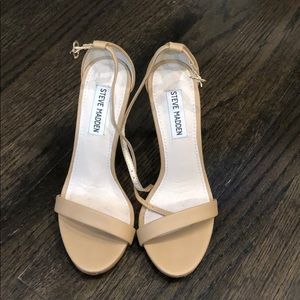 Steve Madden nude leather sandal heels size 6